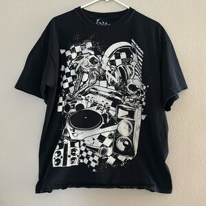 Men’s XL Underground Music Short Sleeve T-Shirt